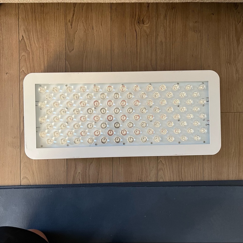 Platinum LED Therapy light
